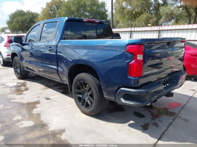 2022 CHEVROLET SILVERADO 1500 2GCUDEEDXN1501729 Photo 2