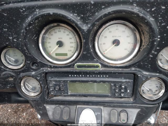 2006 HARLEY-DAVIDSON FLHXI 1HD1KBW146Y689687 Photo 6