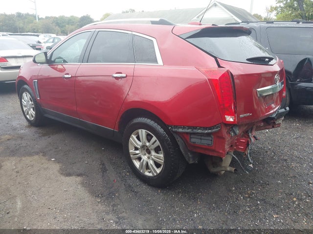 2015 CADILLAC SRX 3GYFNEE37FS546432 Photo 2