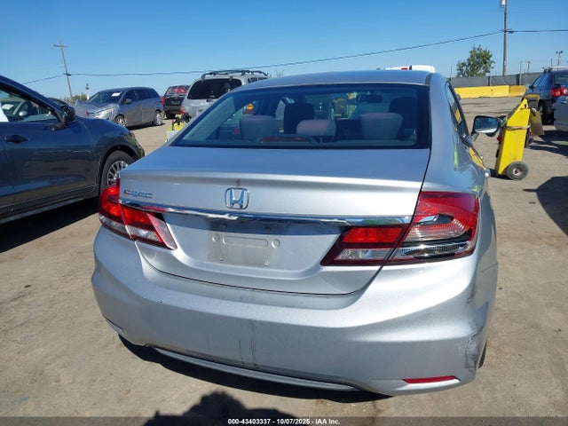 Honda r18z1 2015 2HGFB2F84FH531995 Image 16