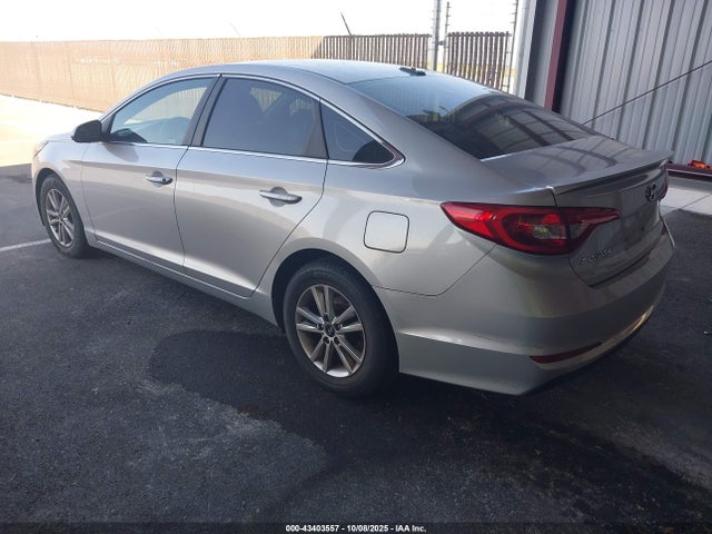 Hyundai Sonata 2017 5NPE24AF3HH577002 Image 3