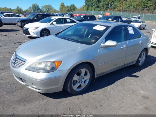 2005 ACURA RL JH4KB16515C004400 Photo 1