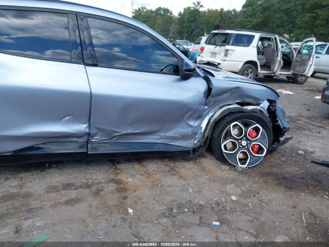 2022 FORD MUSTANG MACH-E 3FMTK4SE6NMA26402 Photo 5