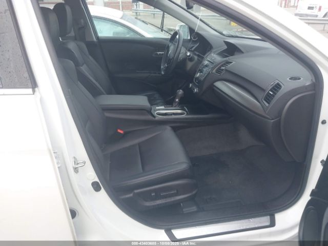 2018 ACURA RDX 5J8TB3H30JL006924 Photo 4