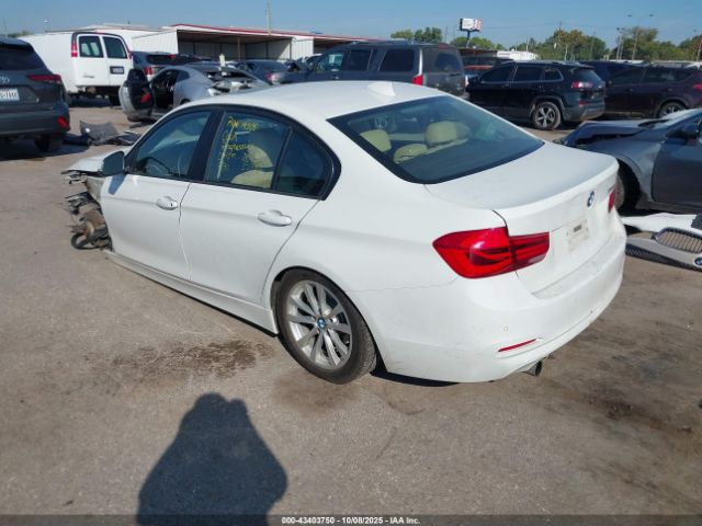 2017 BMW 320I WBA8E1G37HNU18187 Photo 2