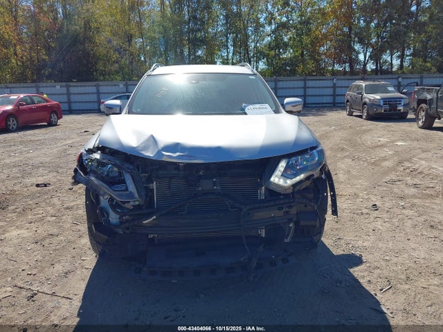43404066 :رقم المزاد ، JN8AT2MT3HW151293 vin ، 2017 Nissan Rogue Sl مزاد بيع