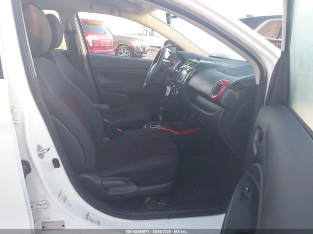 2019 MITSUBISHI MIRAGE ML32A5HJ4KH008335 Photo 4