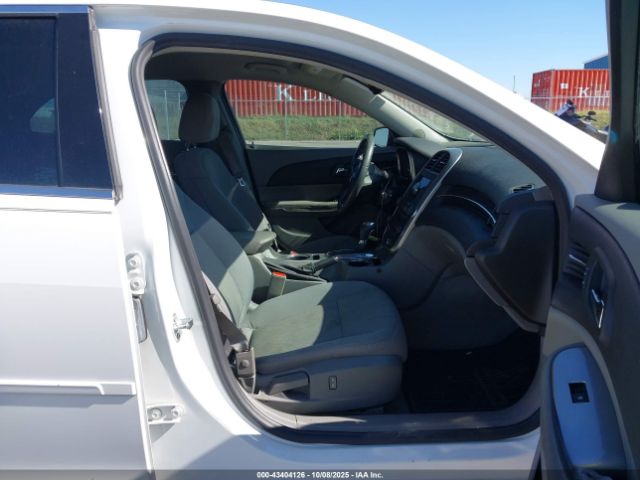 2015 CHEVROLET MALIBU 1G11B5SL5FU151767 Photo 4