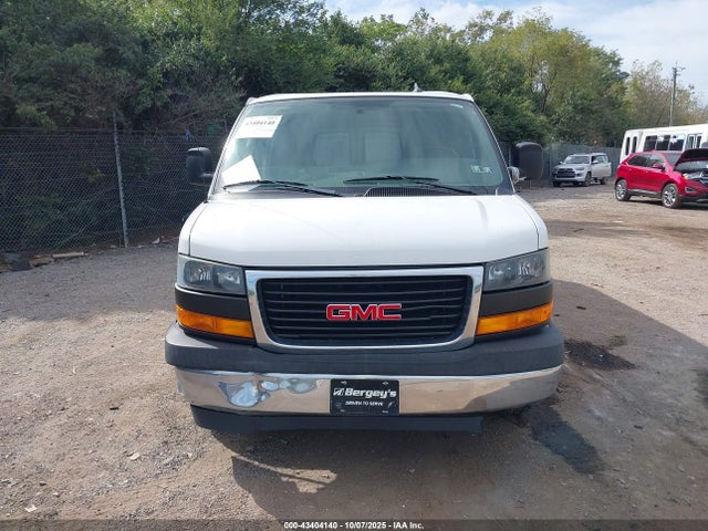 GMC l96 - flexible fuel engine, iron 2019 1GTW7BFG9K1339441 Image 13