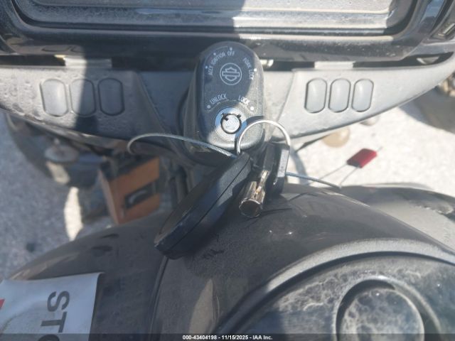 2019 HARLEY-DAVIDSON FLHXS 1HD1KRP1XKB620085 Photo 10