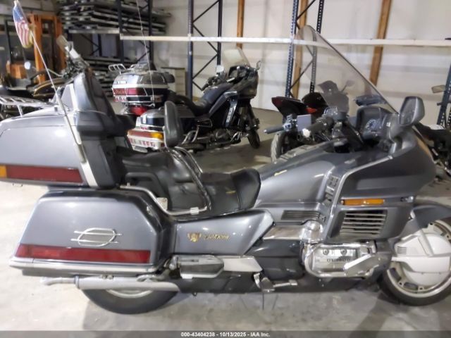 1988 HONDA GL1500 1HFSC2209JA001707 Photo 4