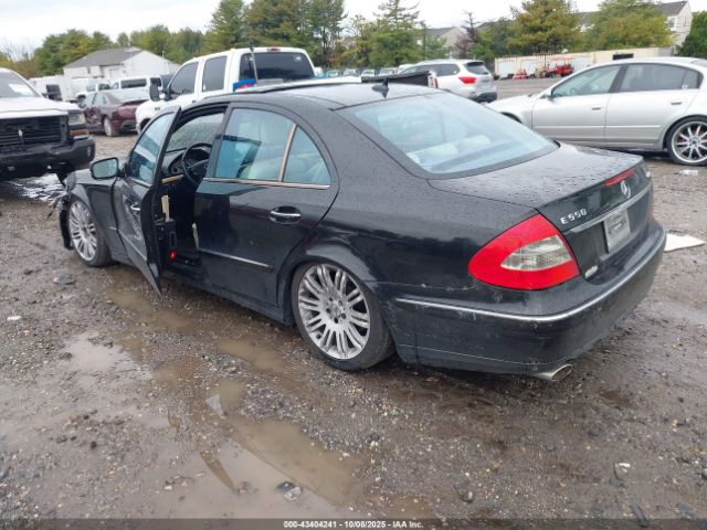 2007 MERCEDES-BENZ E 550 WDBUF90X77X212704 Photo 2