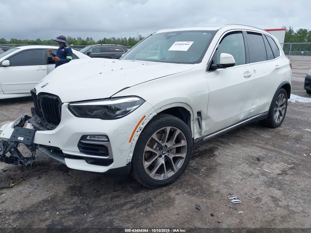 Продажа на аукционе авто 2021 Bmw X5 Xdrive40i, vin: 5UXCR6C03M9E76411, номер лота: 43404364