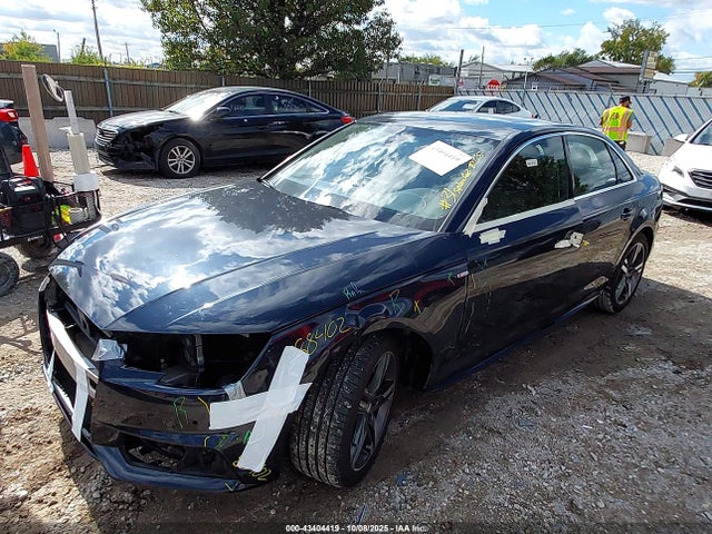 2017 AUDI A4 WAUENAF48HN010147 Photo 1