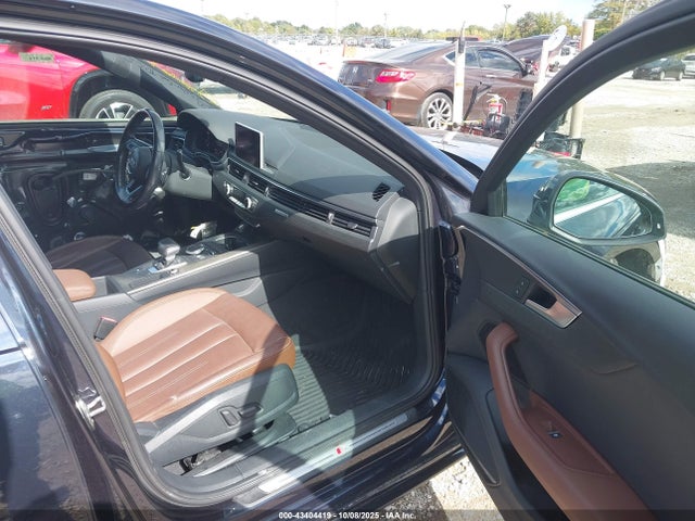 2017 AUDI A4 WAUENAF48HN010147 Photo 4