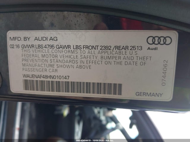 2017 AUDI A4 WAUENAF48HN010147 Photo 8