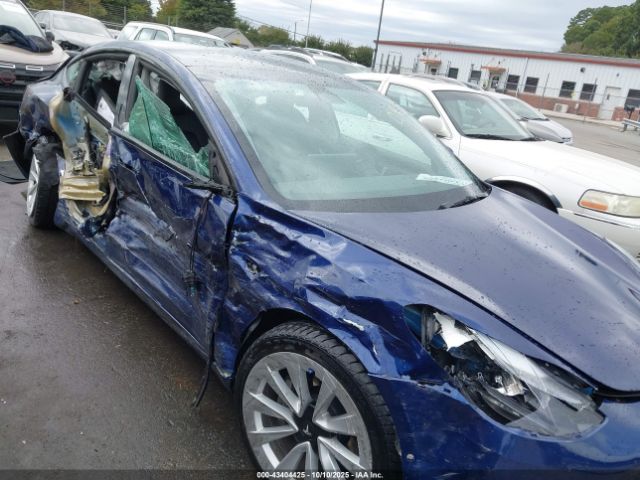 2022 TESLA MODEL 3 5YJ3E1EA0NF370475 Photo 5