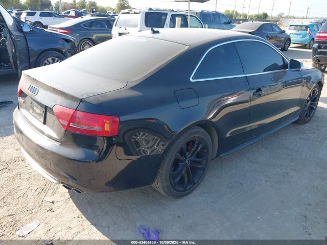 2010 AUDI S5 WAUVVAFR3AA063394 Photo 3
