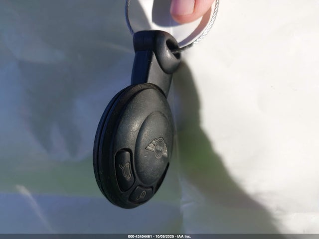 2008 MINI COOPER S CLUBMAN WMWMM33578TP88880 Photo 10