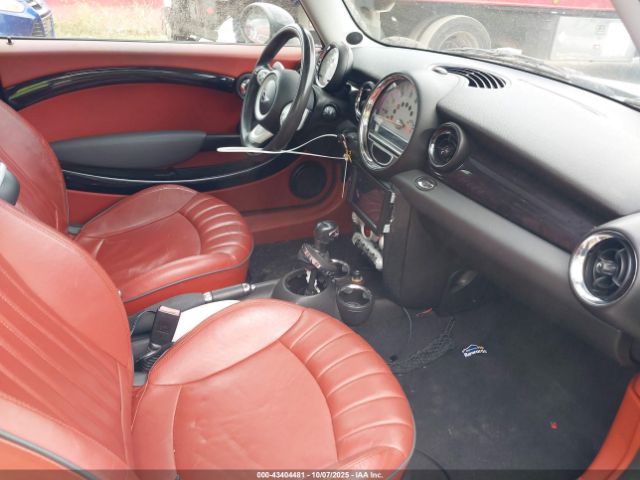 2008 MINI COOPER S WMWMF73508TV32209 Photo 4