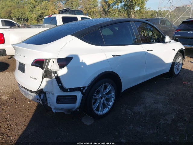 Продаж на аукціоні авто 2021 Tesla Model Y Long Range Dual Motor All-wheel Drive, vin: 5YJYGDEEXMF304695, номер лоту: 43404536