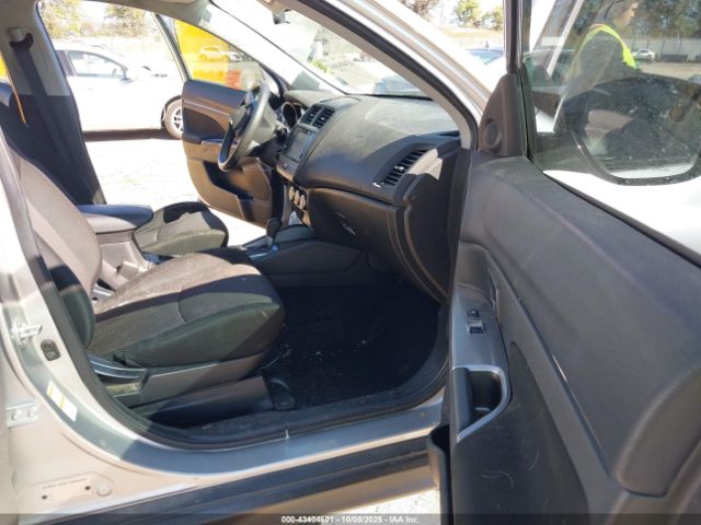 2019 MITSUBISHI OUTLANDER SPORT JA4AP3AU3KU007436 Photo 4