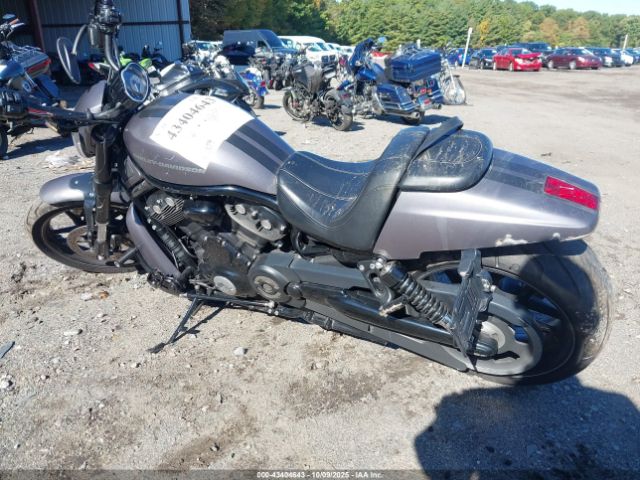 2016 HARLEY-DAVIDSON VRSCDX 1HD1HHH17GC803128 Photo 2