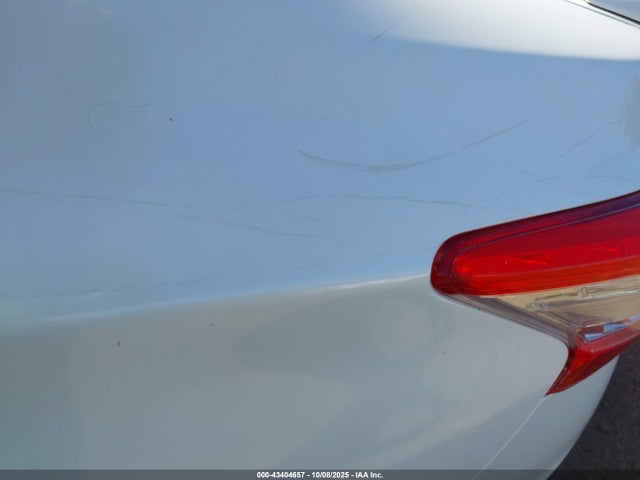Nissan Sentra 2015 3N1AB7AP9FY261020 Image 13