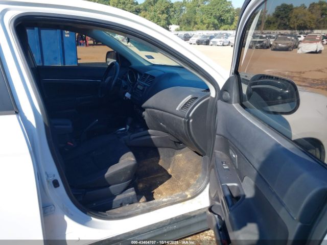 2015 MITSUBISHI OUTLANDER SPORT 4A4AP3AUXFE048967 Photo 4