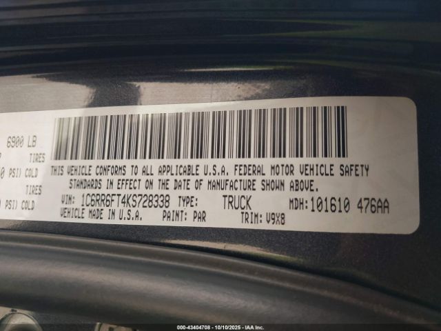 2019 RAM 1500 CLASSIC 1C6RR6FT4KS728338 Photo 8