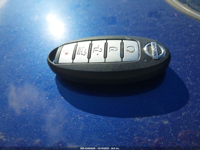 43404826 :رقم المزاد ، JN8AT3BB2MW230805 vin ، 2021 Nissan Rogue Sv Intelligent Awd مزاد بيع