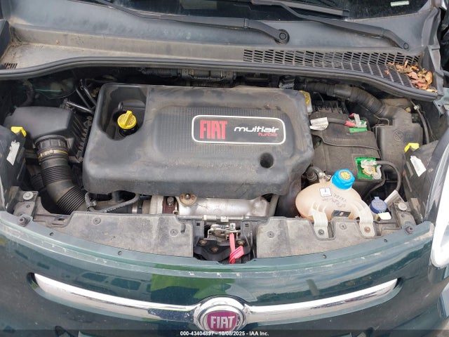 2017 FIAT 500L ZFBCFACH9HZ038999 Photo 9