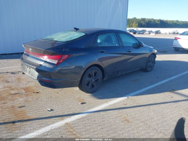 2021 HYUNDAI ELANTRA 5NPLM4AG4MH040692 Photo 3