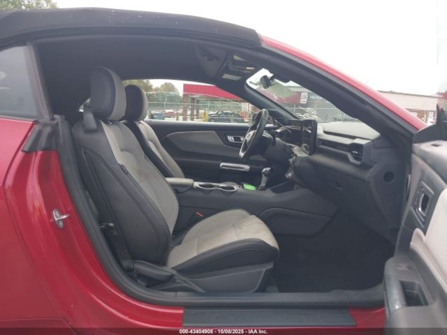 2024 FORD MUSTANG 1FAGP8UH8R5102354 Photo 4