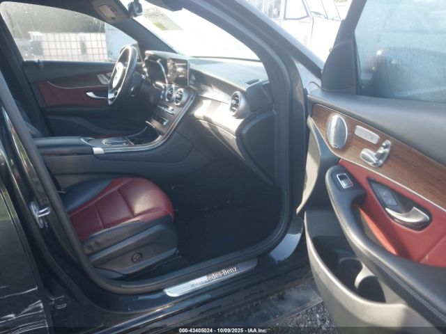 2020 MERCEDES-BENZ GLC 300 COUPE WDC0J8EBXLF674139 Photo 4