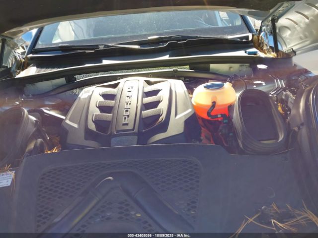 2018 PORSCHE MACAN WP1AB2A54JLB30138 Photo 9