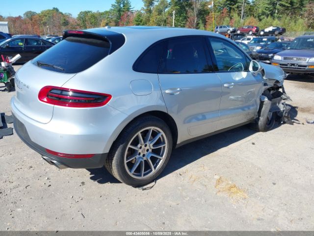 2018 PORSCHE MACAN WP1AB2A54JLB30138 Photo 3
