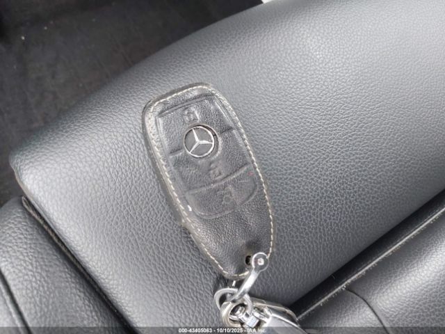 2022 MERCEDES-BENZ GLA 250 W1N4N4HB3NJ367503 Photo 10