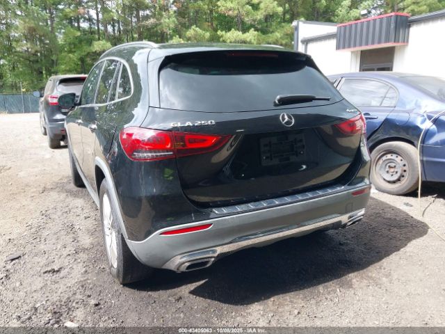 2022 MERCEDES-BENZ GLA 250 W1N4N4HB3NJ367503 Photo 2