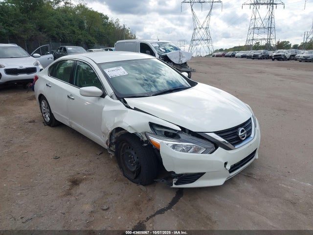 1N4AL3APXGC241734 Nissan 2016