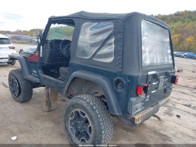 2005 JEEP WRANGLER 1J4FA29S15P370860 Photo 2