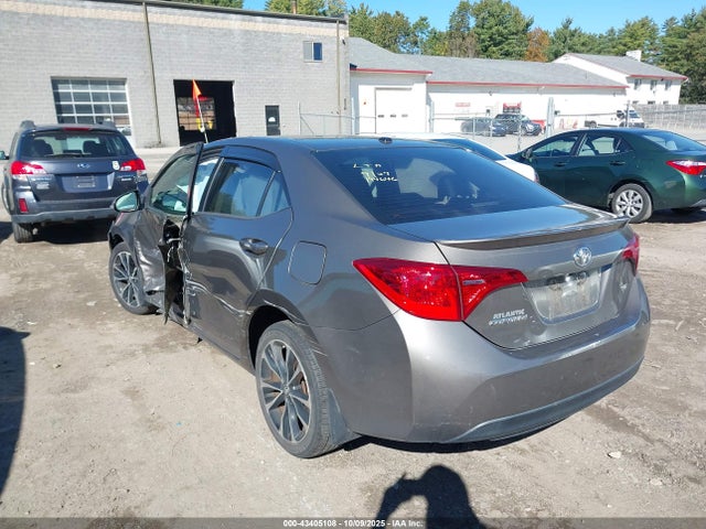 2017 TOYOTA COROLLA 2T1BURHE5HC881975 Photo 2