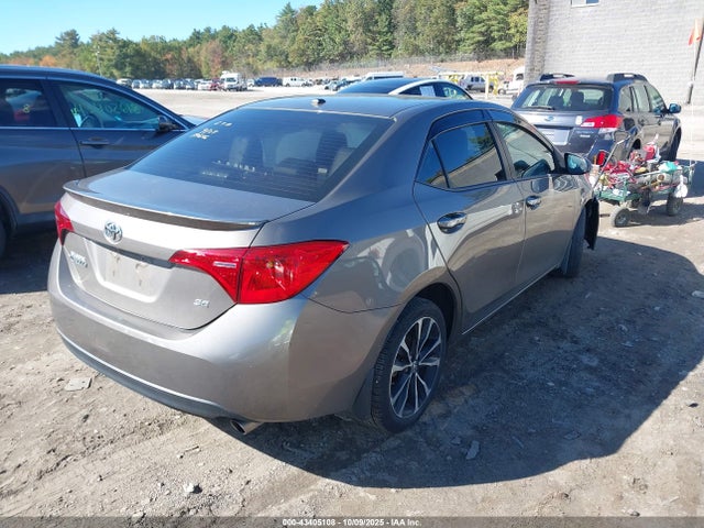 2017 TOYOTA COROLLA 2T1BURHE5HC881975 Photo 3