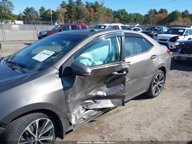 2017 TOYOTA COROLLA 2T1BURHE5HC881975 Photo 5