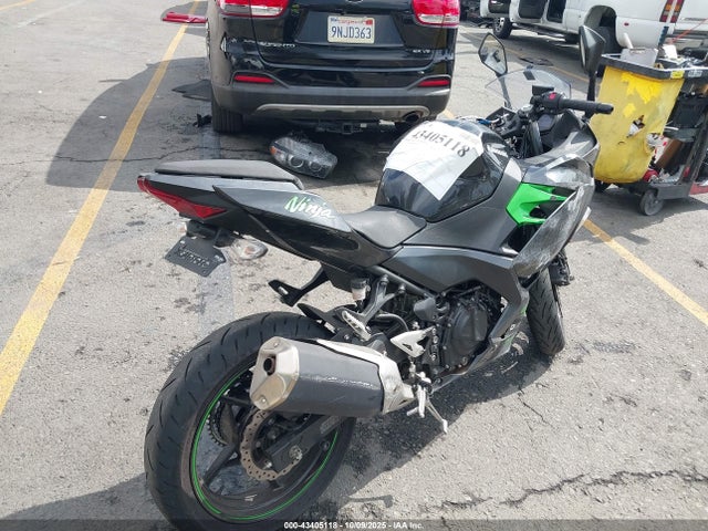 JKAEXKG12PDAM3055 Kawasaki EX400