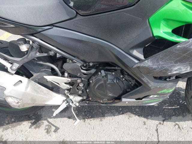 JKAEXKG12PDAM3055 Kawasaki EX400