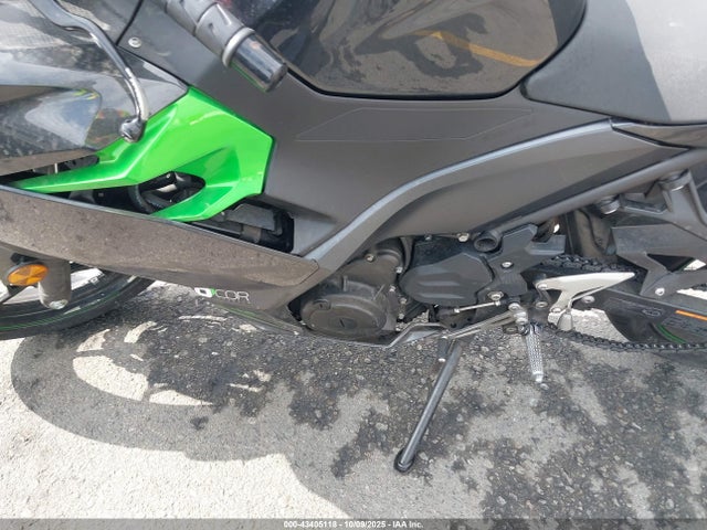 JKAEXKG12PDAM3055 Kawasaki EX400