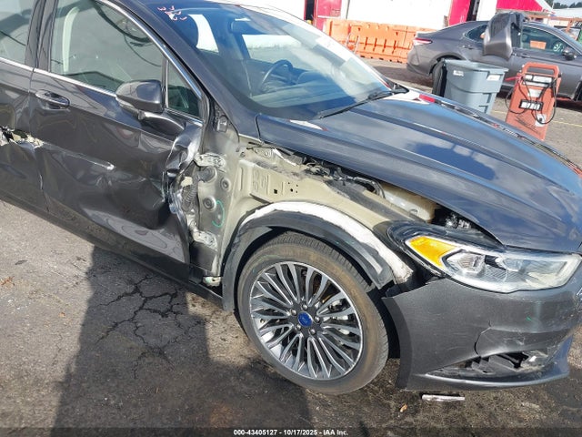 3FA6P0RU5HR142177 Ford Fusion Hybrid Titanium