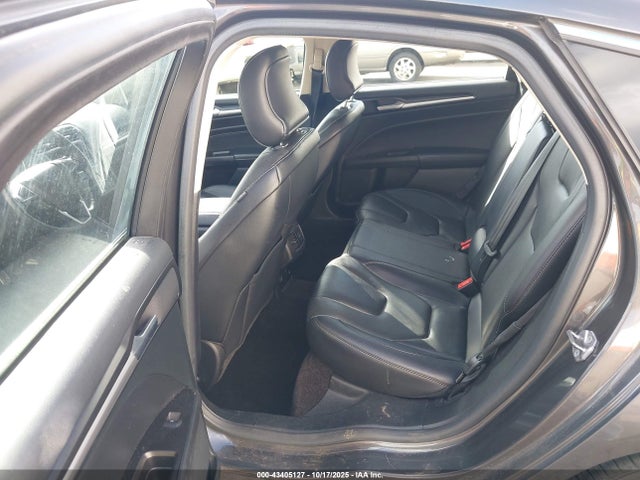 3FA6P0RU5HR142177 Ford Fusion Hybrid Titanium