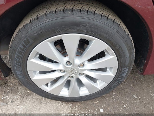 1HGCR2F83EA133964 Honda k24w1